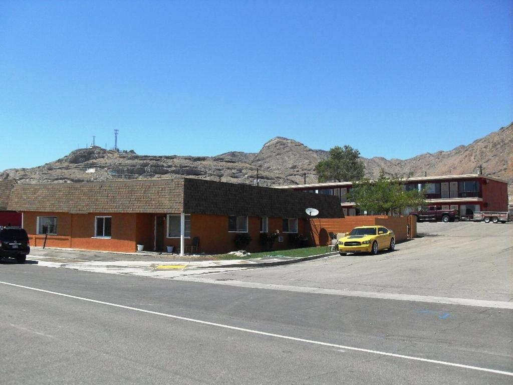 Western Ridge Motel Wendover Exterior photo
